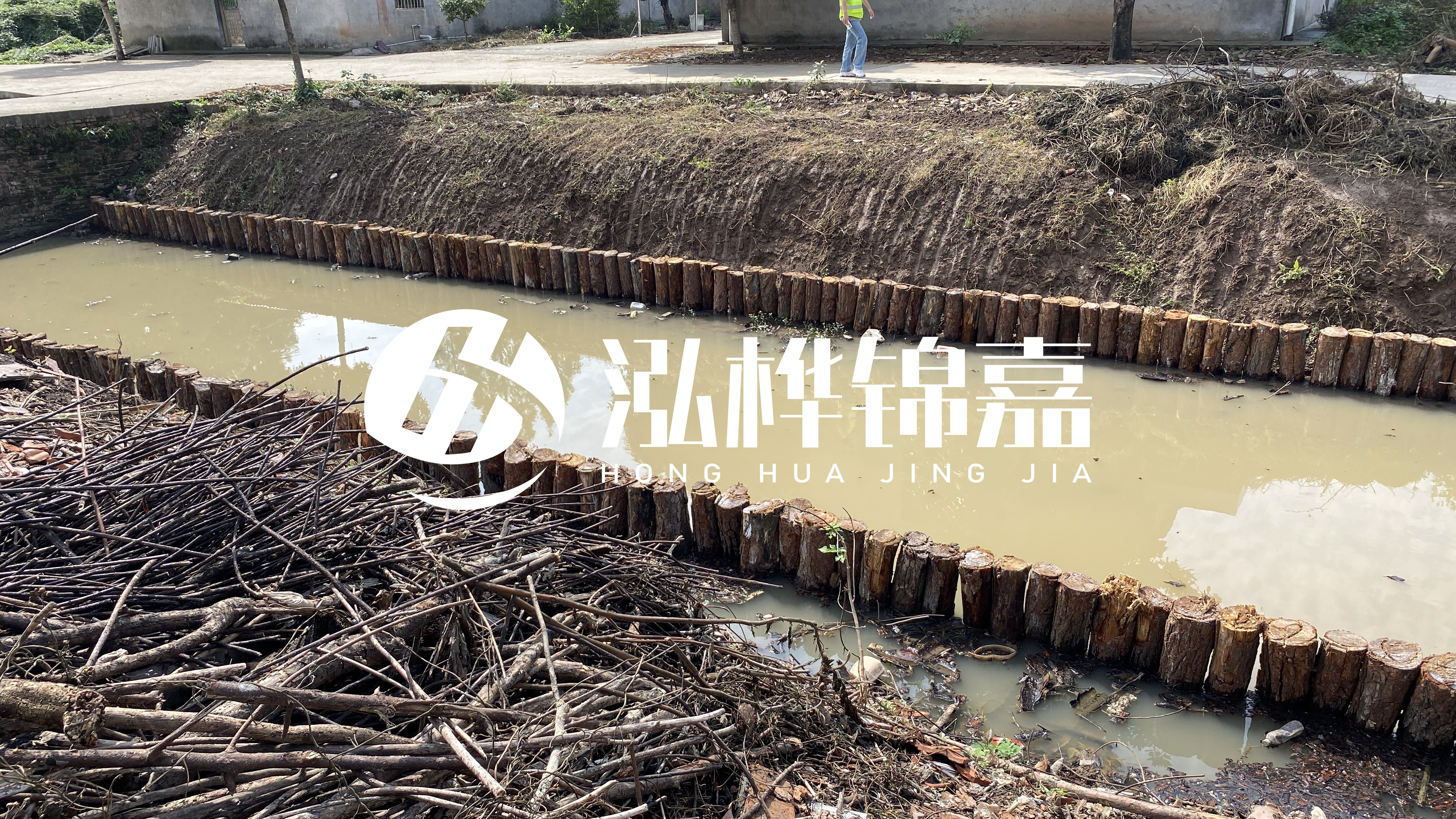 打樁木樁的間距和排列方式有何講究？不懂這些細節(jié)，工程質(zhì)量堪憂！